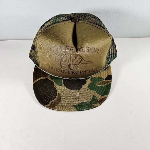 Ducks Unlimited Camo Trucker Snapback Hat Coulee Region Wisconsin Mesh Back OS - Picture 1 of 6
